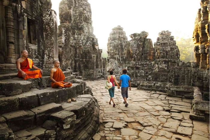 End your memorable 21-day Laos Vietnam Cambodia trip in Siem Reap 